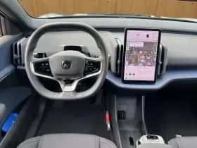 Volvo EX30 (2025) thumbnail 10