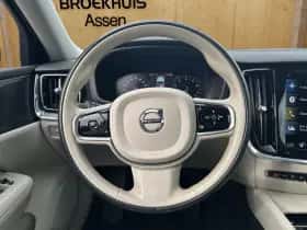 Volvo V60 (2021) thumbnail 8