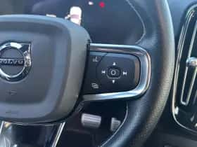 Volvo XC40 (2020) thumbnail 10