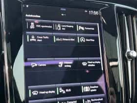 Volvo V60 (2021) thumbnail 23