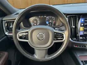 Volvo V60 (2021) thumbnail 8