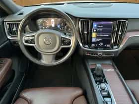 Volvo V60 (2021) thumbnail 10