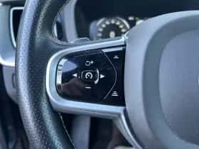 Volvo XC60 (2019) thumbnail 21