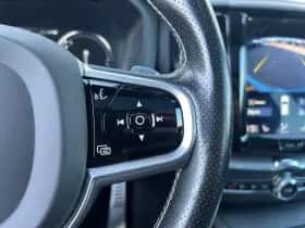 Volvo XC60 (2019) thumbnail 22