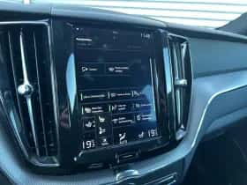 Volvo XC60 (2019) thumbnail 6