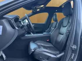 Volvo XC60 (2019) thumbnail 7