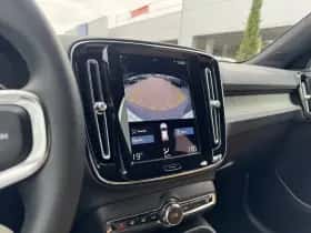 Volvo XC40 (2022) thumbnail 12