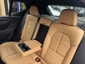 Volvo XC40 (2022) thumbnail 7