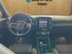 Volvo XC40 (2022) thumbnail 10