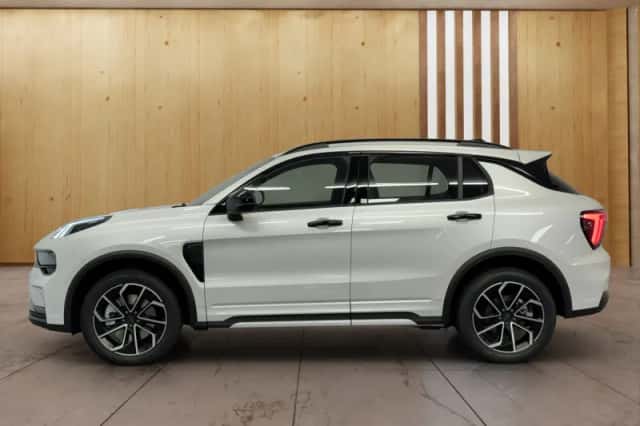 Lynk & Co 01 (2026) thumbnail 2