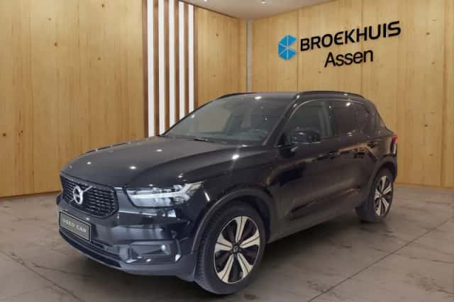 Volvo XC40 (2020) thumbnail 1