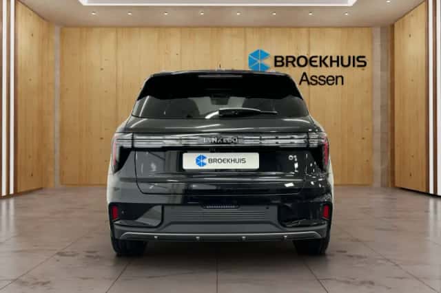 Lynk & Co 01 (2026) thumbnail 5