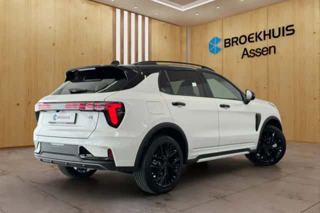 Lynk & Co 01 (2026) thumbnail 4