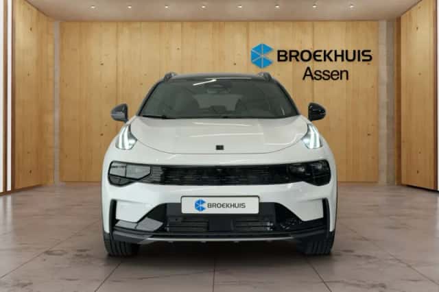 Lynk & Co 01 (2026) thumbnail 6