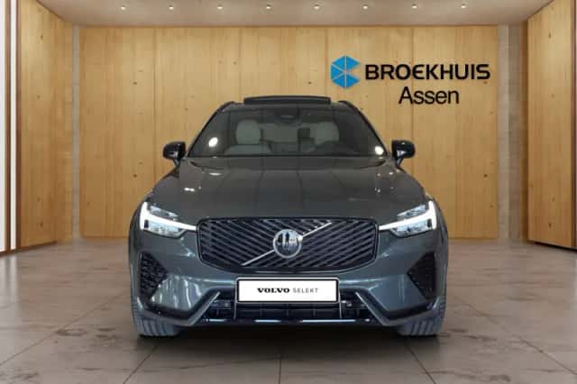 Volvo XC60 (2026) thumbnail 2