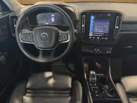 Volvo XC40 (2023) thumbnail 13