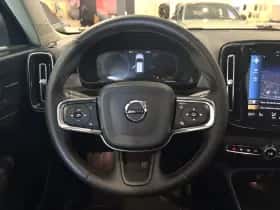 Volvo XC40 (2023) thumbnail 10