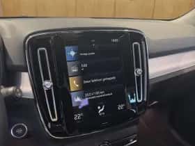 Volvo XC40 (2022) thumbnail 13