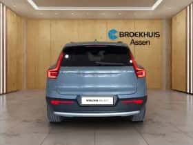 Volvo XC40 (2022) thumbnail 4
