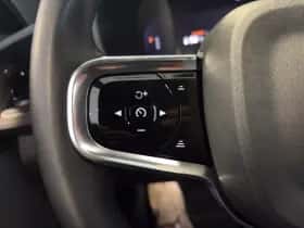 Polestar 2 (2023) thumbnail 11