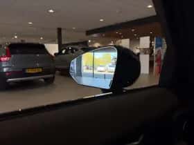 Polestar 2 (2023) thumbnail 18