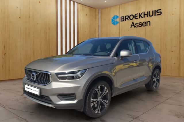 Volvo XC40 (2022) thumbnail 1