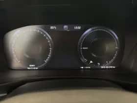 Volvo XC40 (2022) thumbnail 12