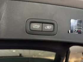 Volvo XC40 (2022) thumbnail 19