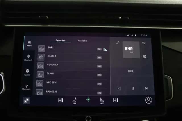 Lynk & Co 01 (2023) thumbnail 4