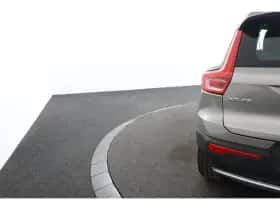 Volvo XC40 (2022) thumbnail 11