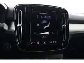 Volvo XC40 (2022) thumbnail 23