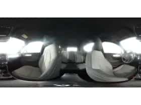 Volvo XC40 (2022) thumbnail 9