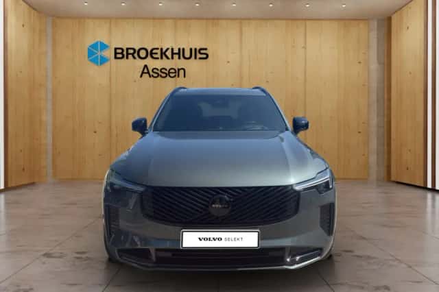 Volvo XC90 (2026) thumbnail 2