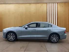 Volvo S60 (2021) thumbnail 2
