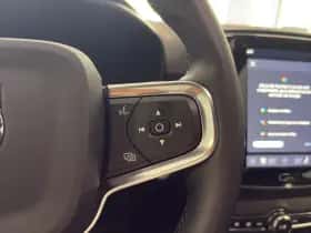 Volvo XC40 (2024) thumbnail 11