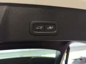 Volvo XC40 (2024) thumbnail 19