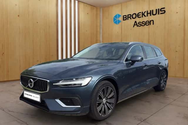 Volvo V60 (2021) thumbnail 1