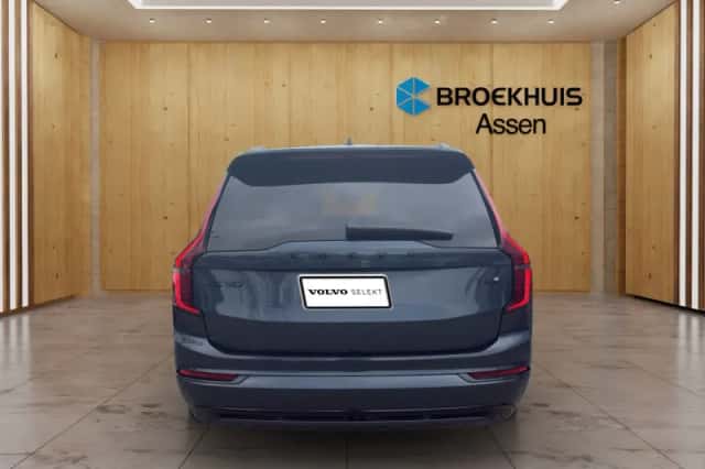 Volvo XC90 (2026) thumbnail 4