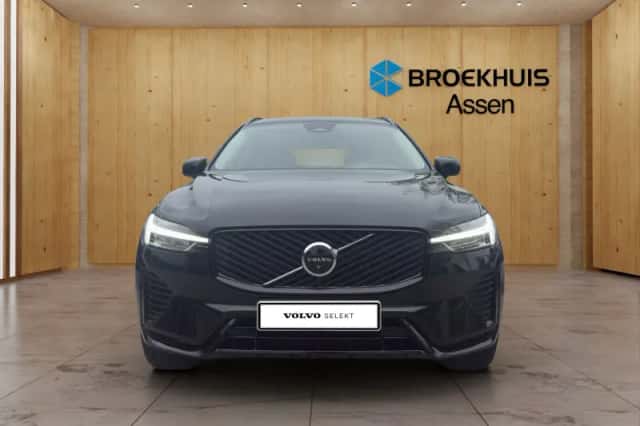 Volvo XC60 (2025) thumbnail 2