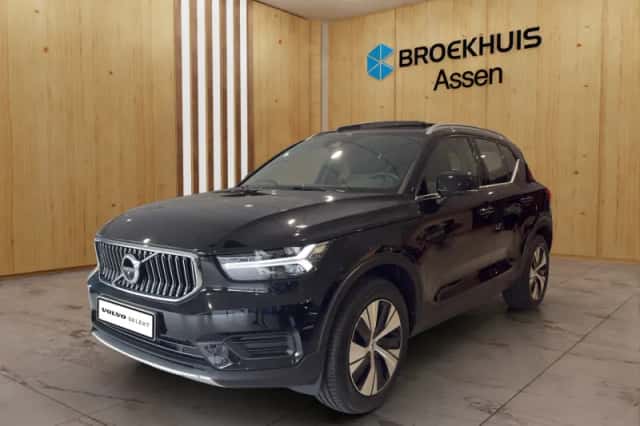 Volvo XC40 (2021) thumbnail 1