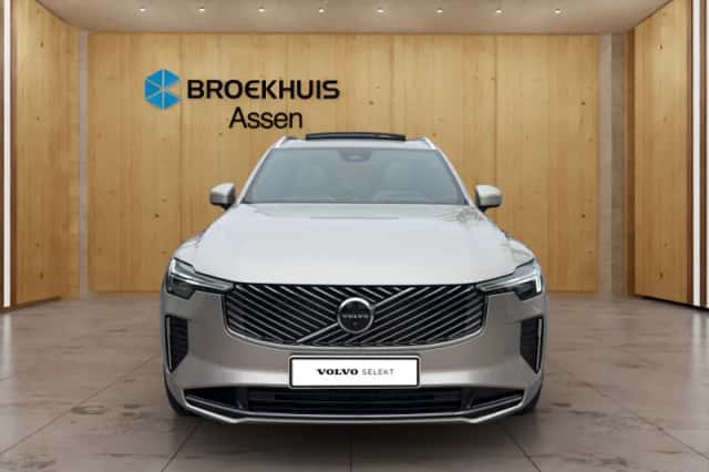 Volvo XC90 (2026) thumbnail 2