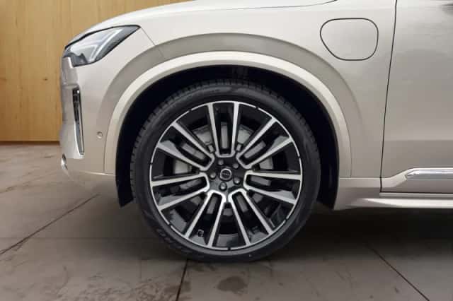 Volvo XC90 (2026) thumbnail 6