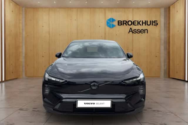Volvo EX60 (2026) thumbnail 2