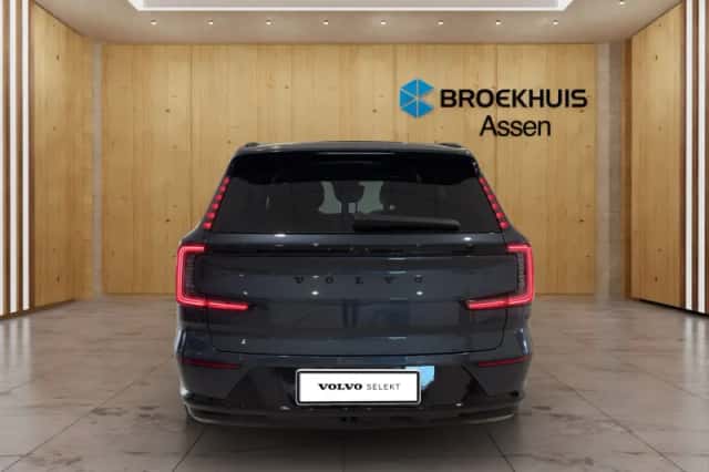 Volvo EX90 (2025) thumbnail 4