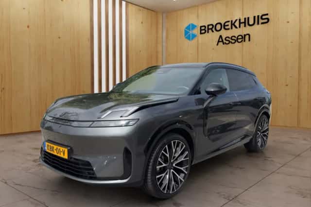 Lynk & Co 08 (2026) thumbnail 1