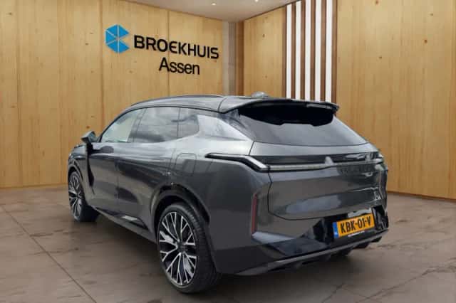 Lynk & Co 08 (2026) thumbnail 3