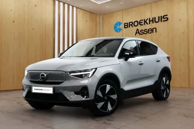 Volvo C40 (2024) thumbnail 1