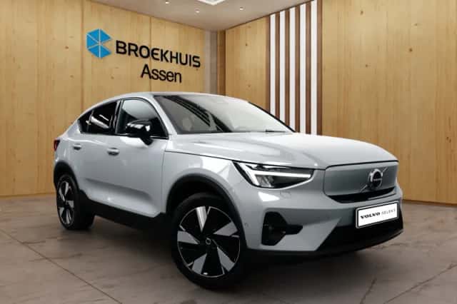 Volvo C40 (2024) thumbnail 3