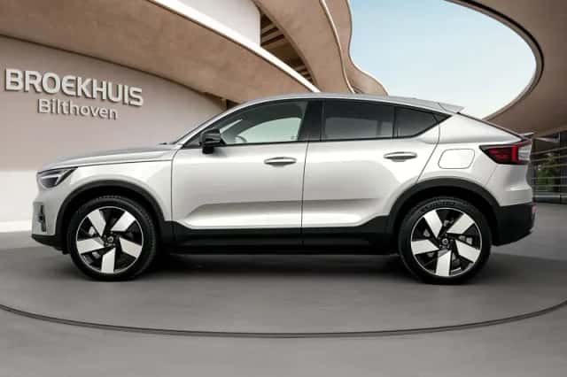Volvo C40 (2023) thumbnail 2