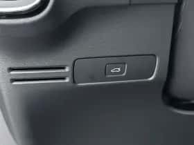 Volvo C40 (2023) thumbnail 13